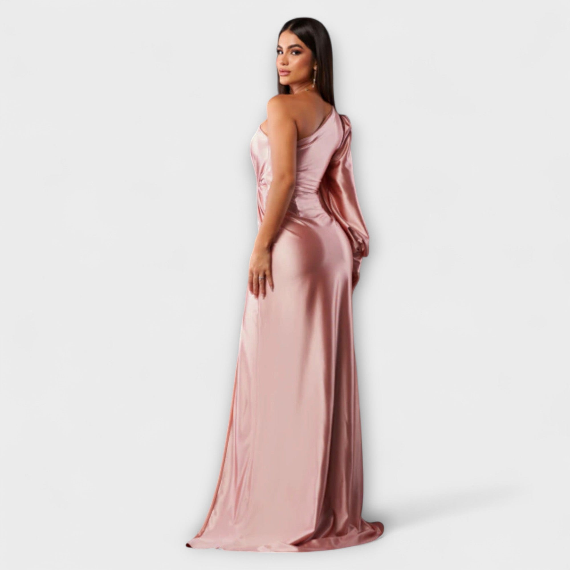 Maison Lumière™ | Robe élégante avec raffinement