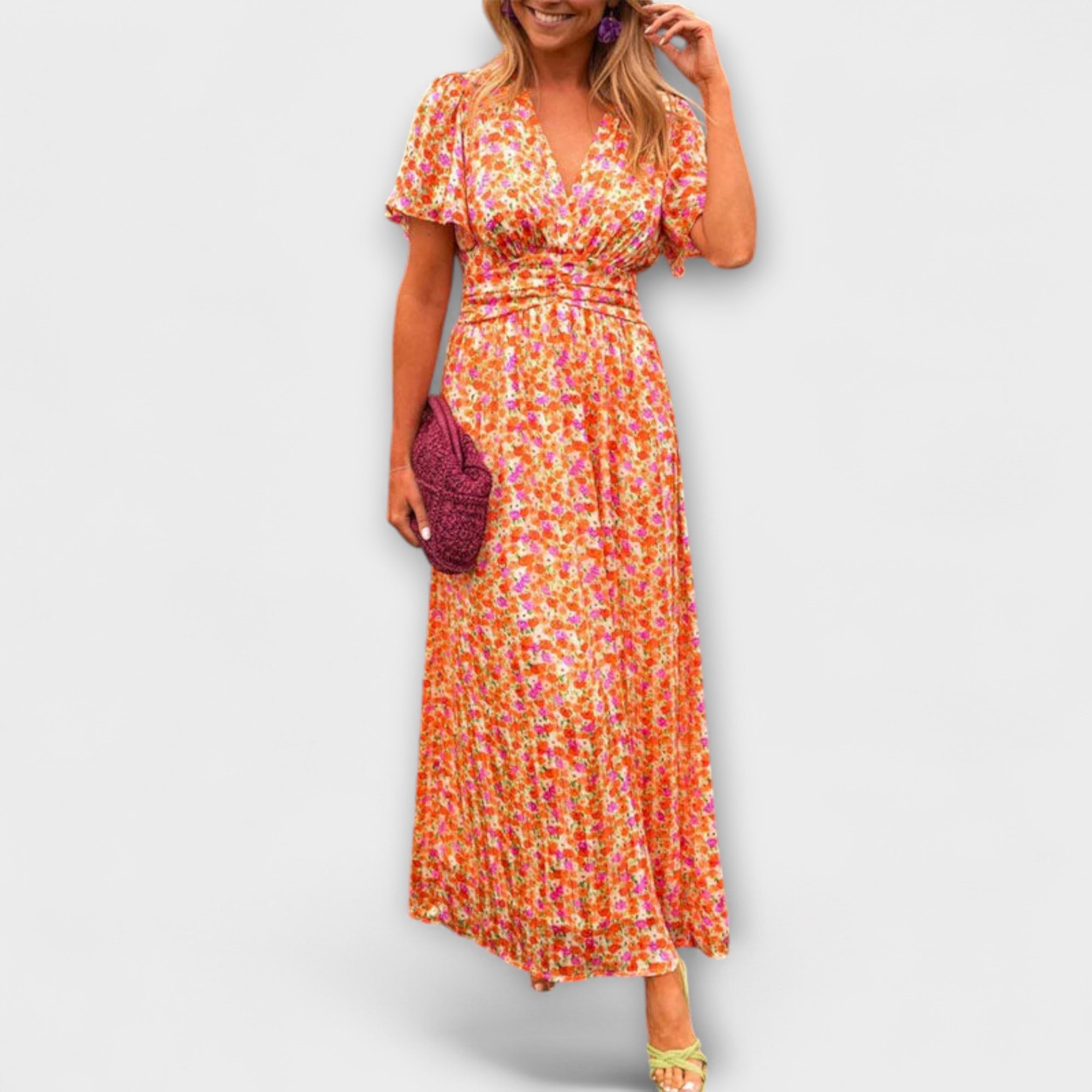 Maison Lumière™ | Robe classique à décolleté en V