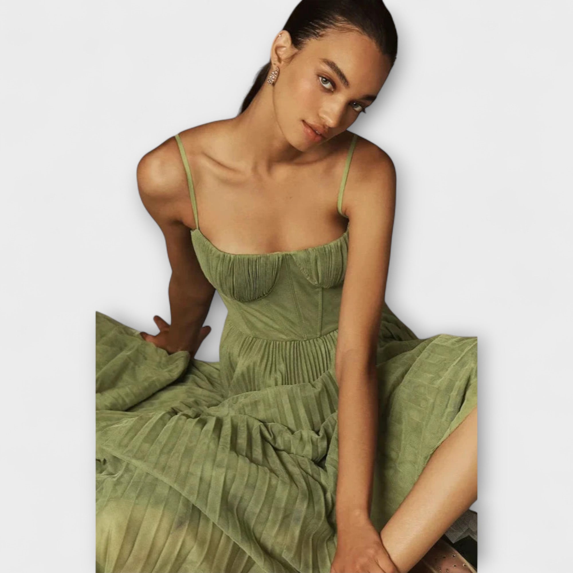 Maison Lumière™ | Robe Midi en Tulle avec Jupe Plissée et Design Bustier