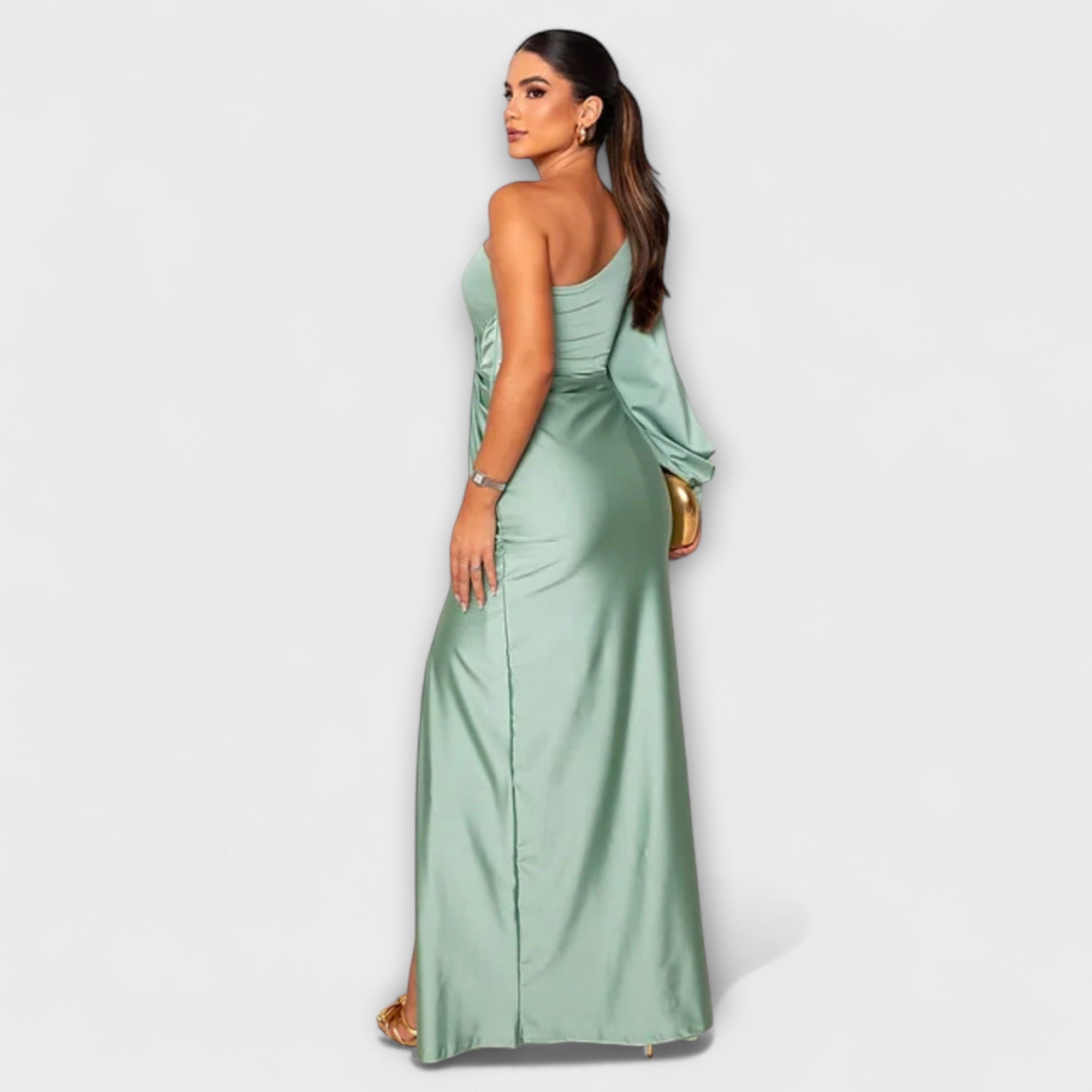 Maison Lumière™ | Robe élégante avec raffinement