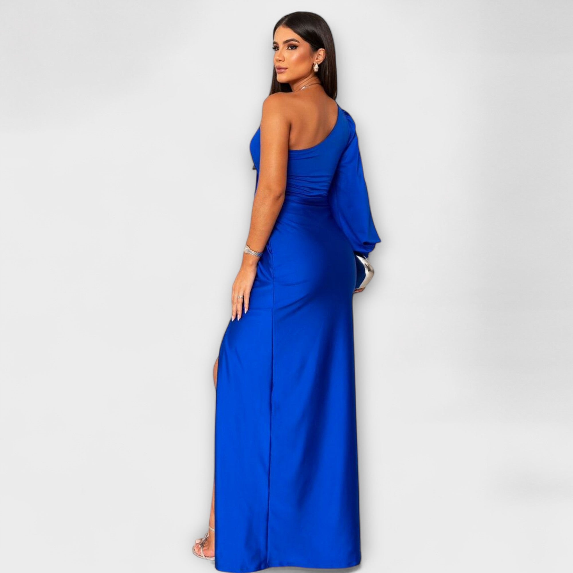 Maison Lumière™ | Robe élégante avec raffinement
