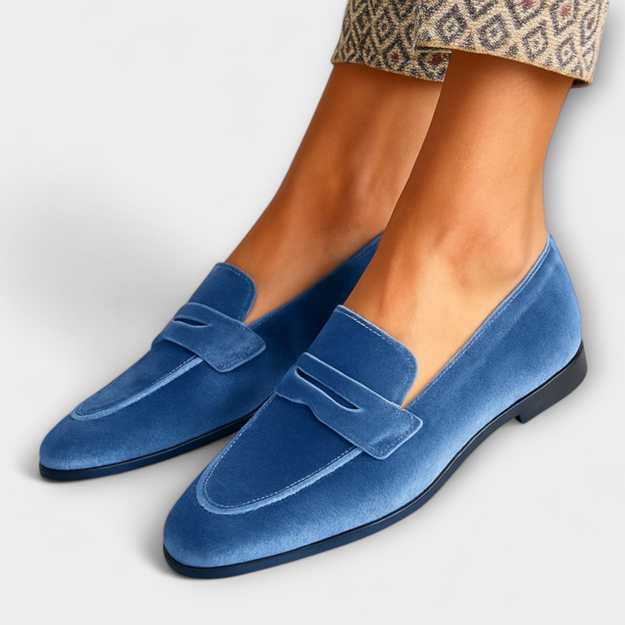 Maison Lumière™ | Mocassins en velours doux