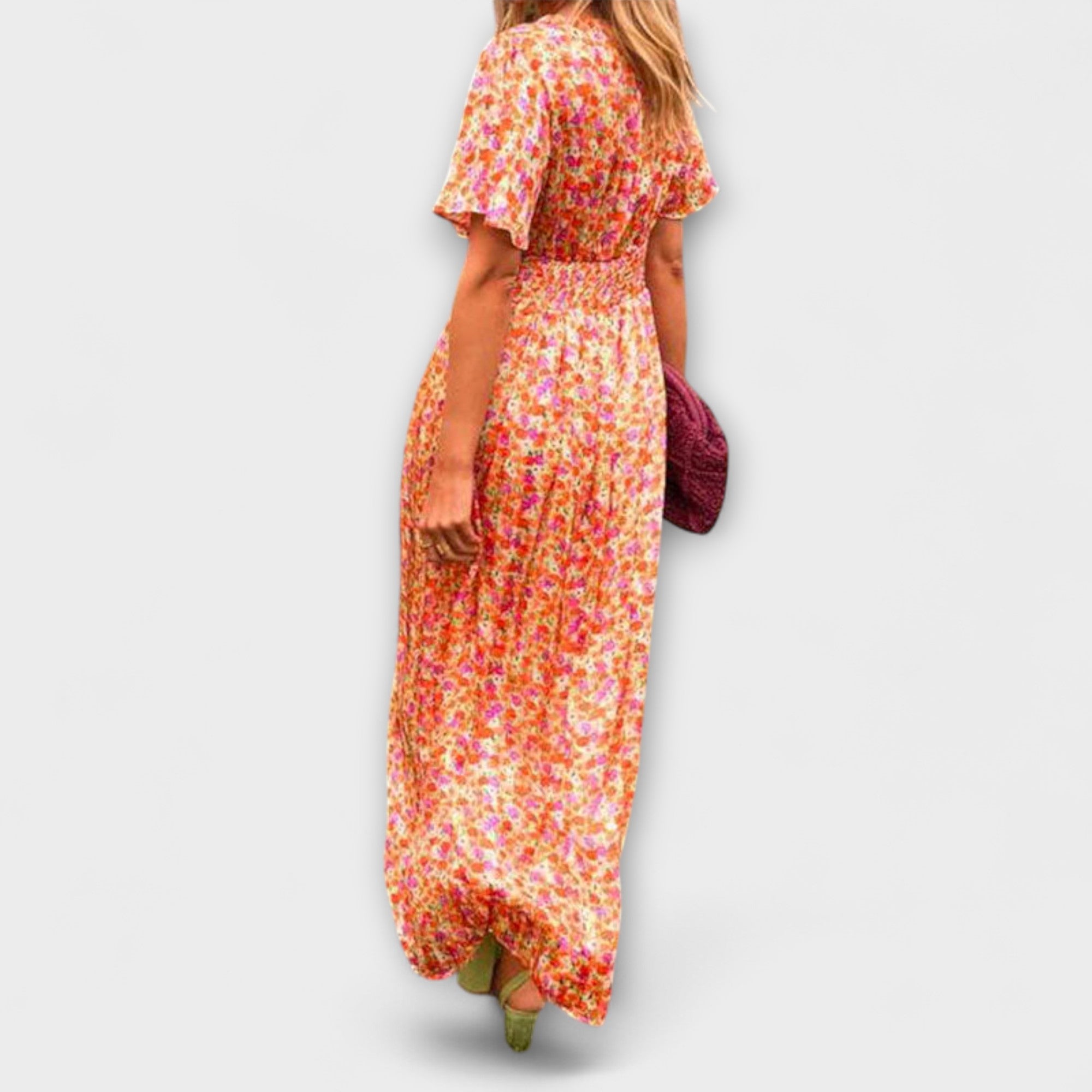 Maison Lumière™ | Robe classique à décolleté en V